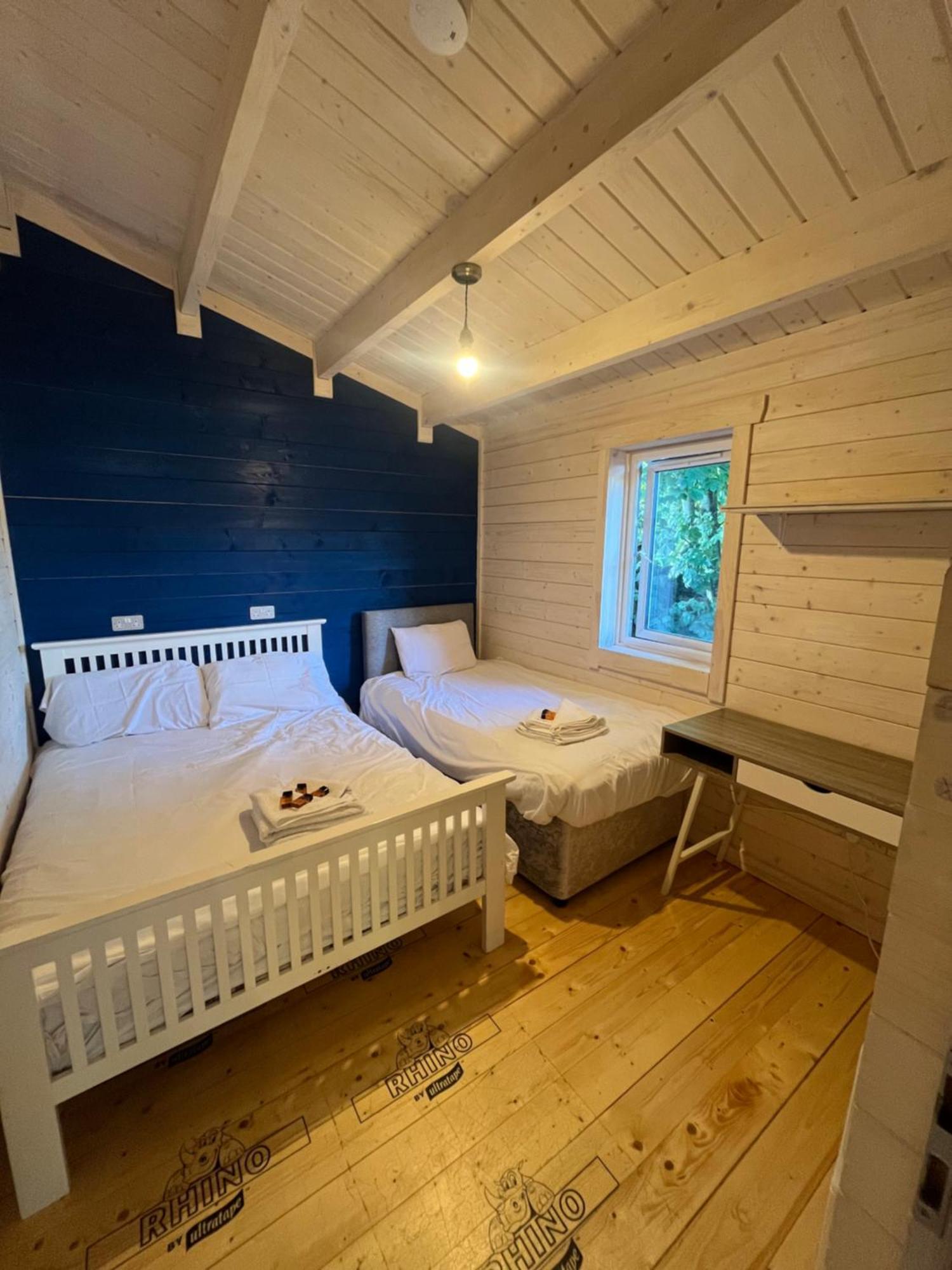 West Wicklow 5 Person Cabin Baltinglass Exterior foto